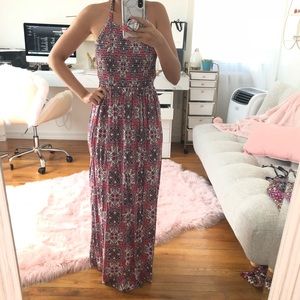 Maxi dress with open back